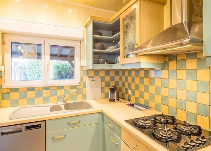 Maison Face A Palestra Avec Jardin & Confort Chaumont (Haute-Marne)